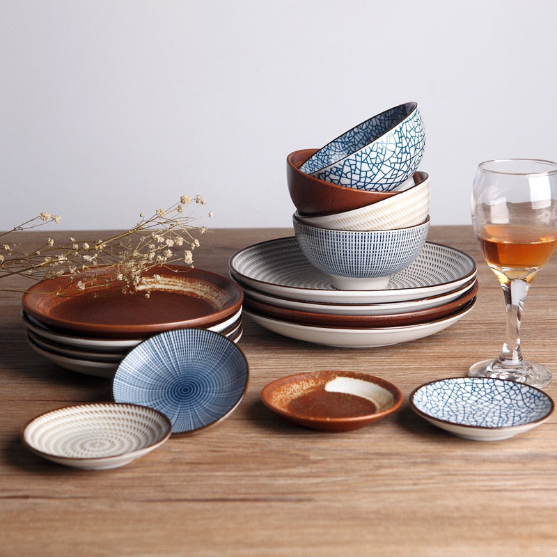 Assiettes en céramique de style traditionnel japonais