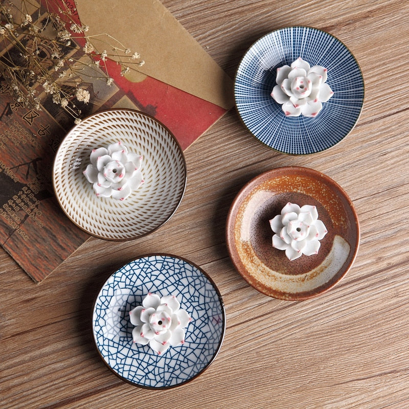 Assiettes en céramique de style traditionnel japonais